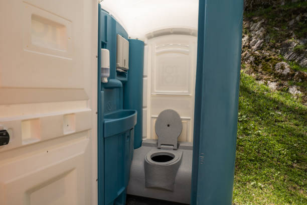 Affordable portable toilet rental in Spry, PA